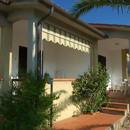 Casa Luppoli 公寓式酒店 费拉约港